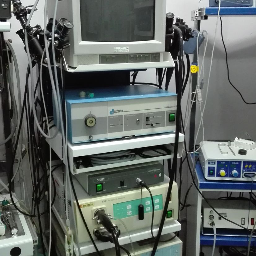 Clínica Veterinaria los Olmos maquina de operacion